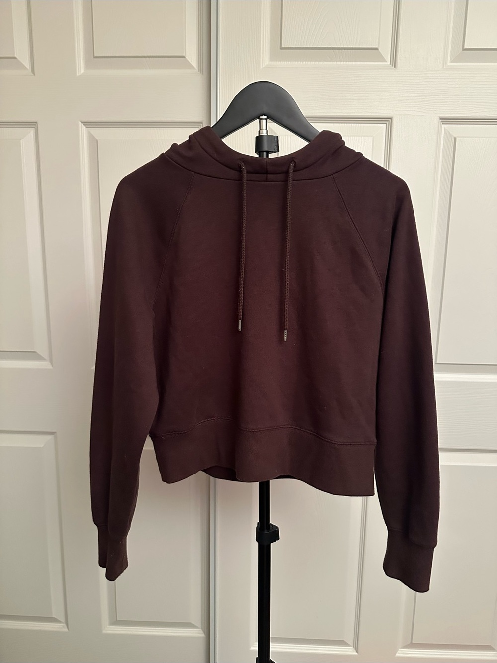 Universal Thread Women's Chocolate Drawstring Pullover Hoodie Size Small